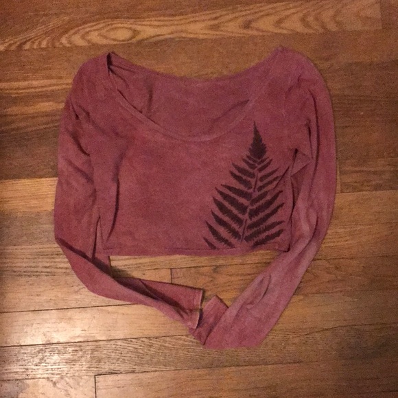 wild harvest studios Tops - Wild Harvest Studios Fern Long Sleeve Crop